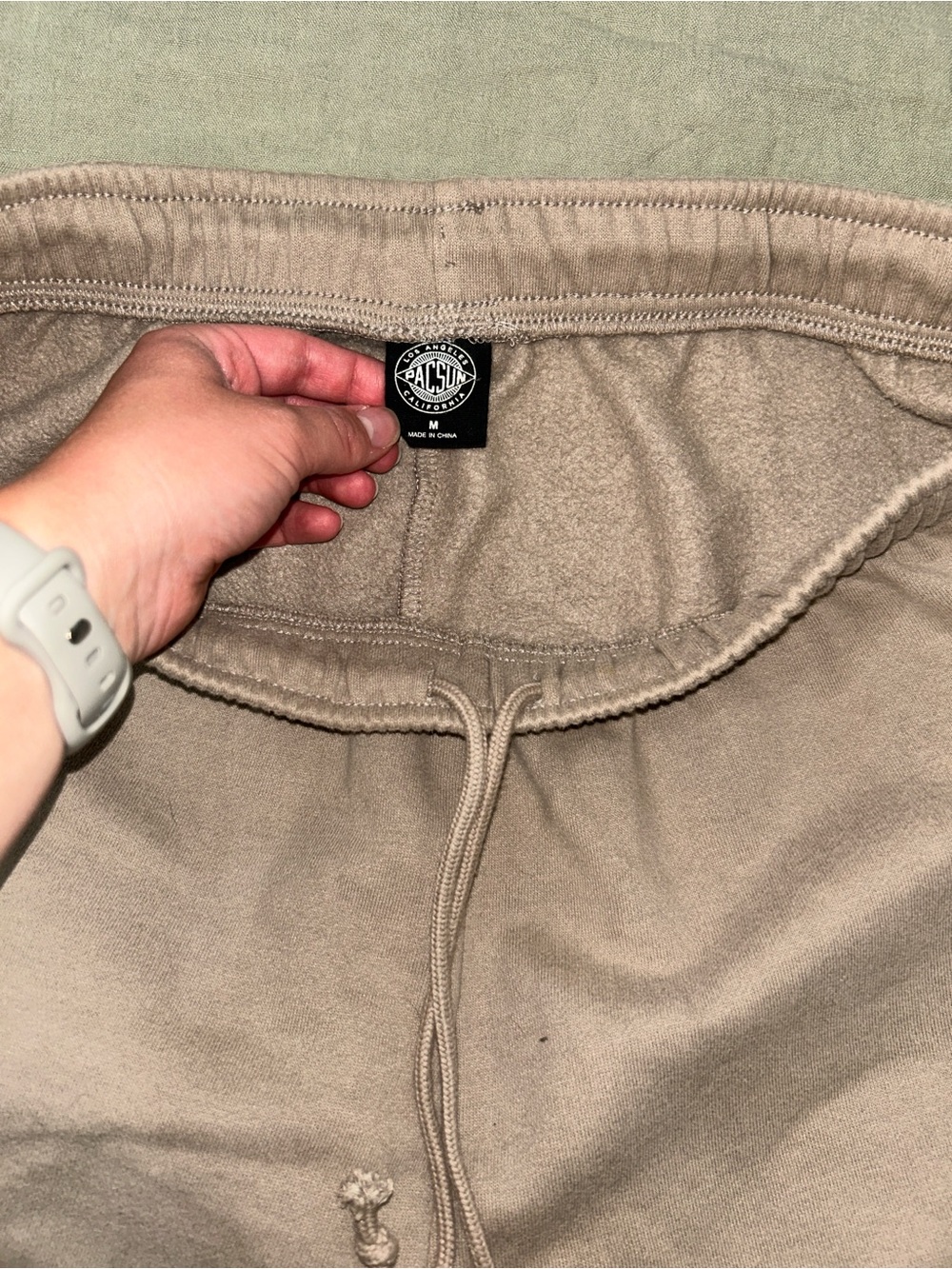 Shorts - Picture 3 of 3
